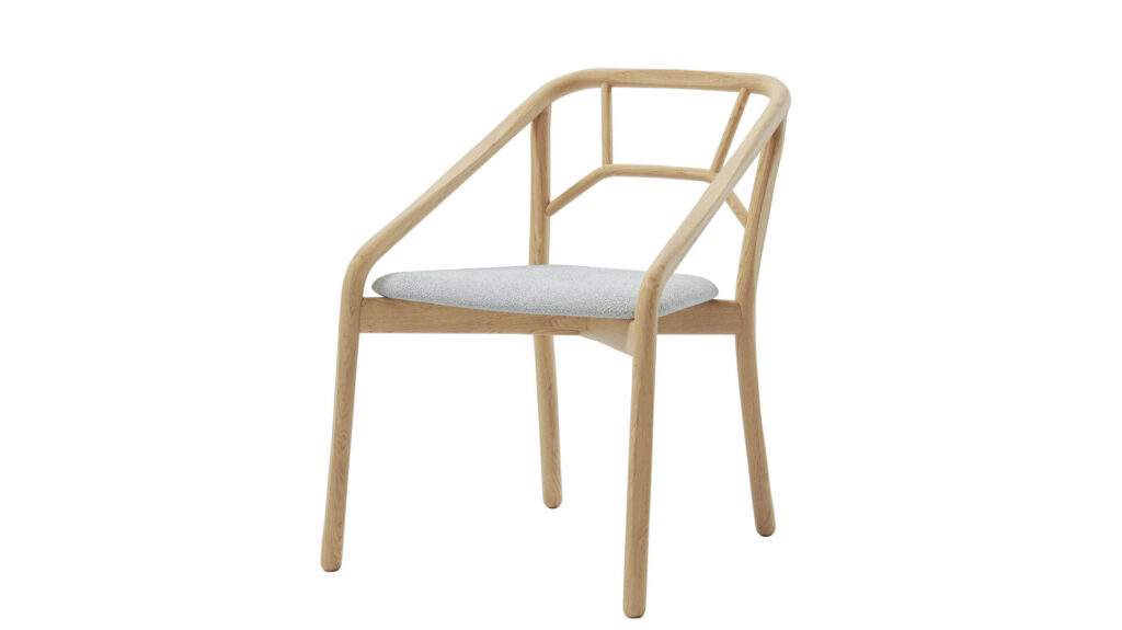 2030 - 
Chaise en frêne