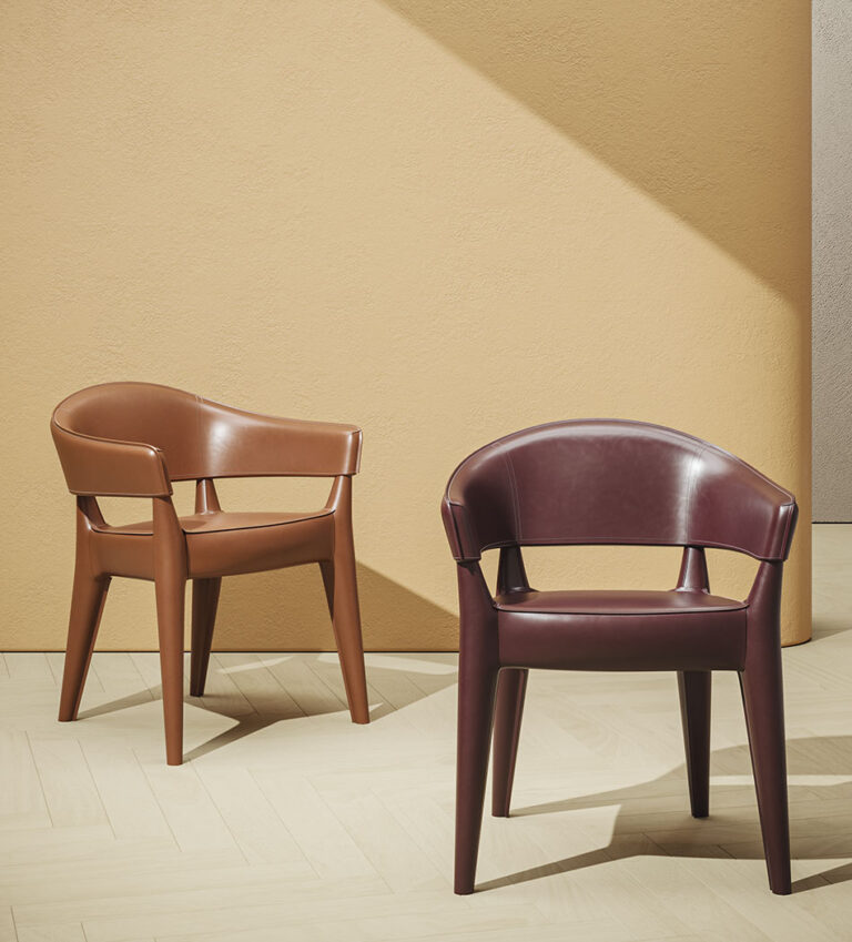 Jo Cuoietto - Poltroncina in Cuoio dal Design Vintage